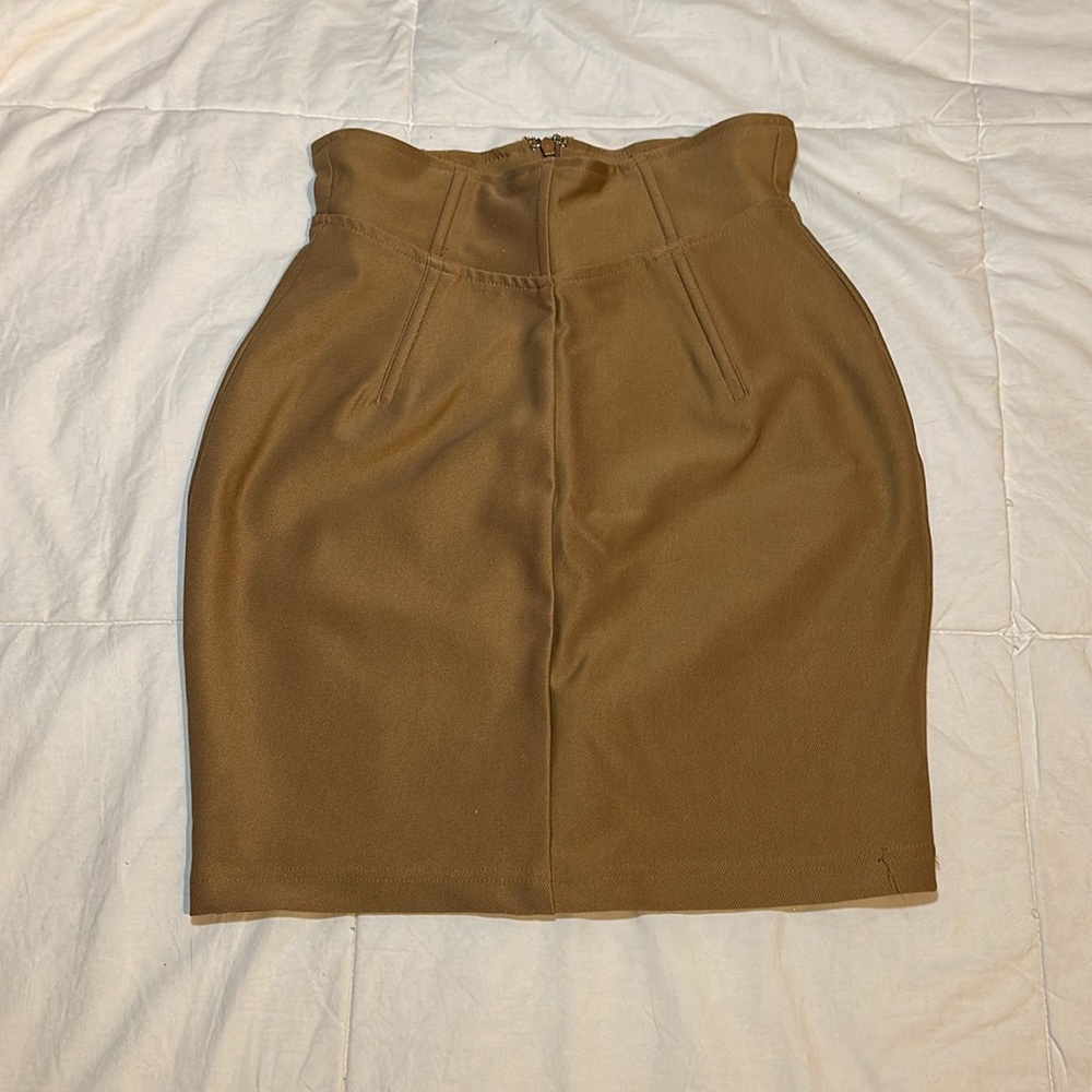 Mini pencil skirt